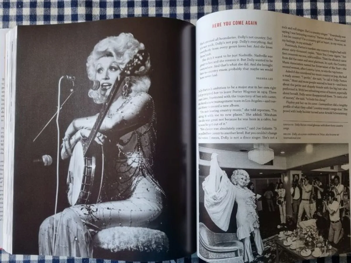 Book -Country Music by Dayton Duncan - Image 4