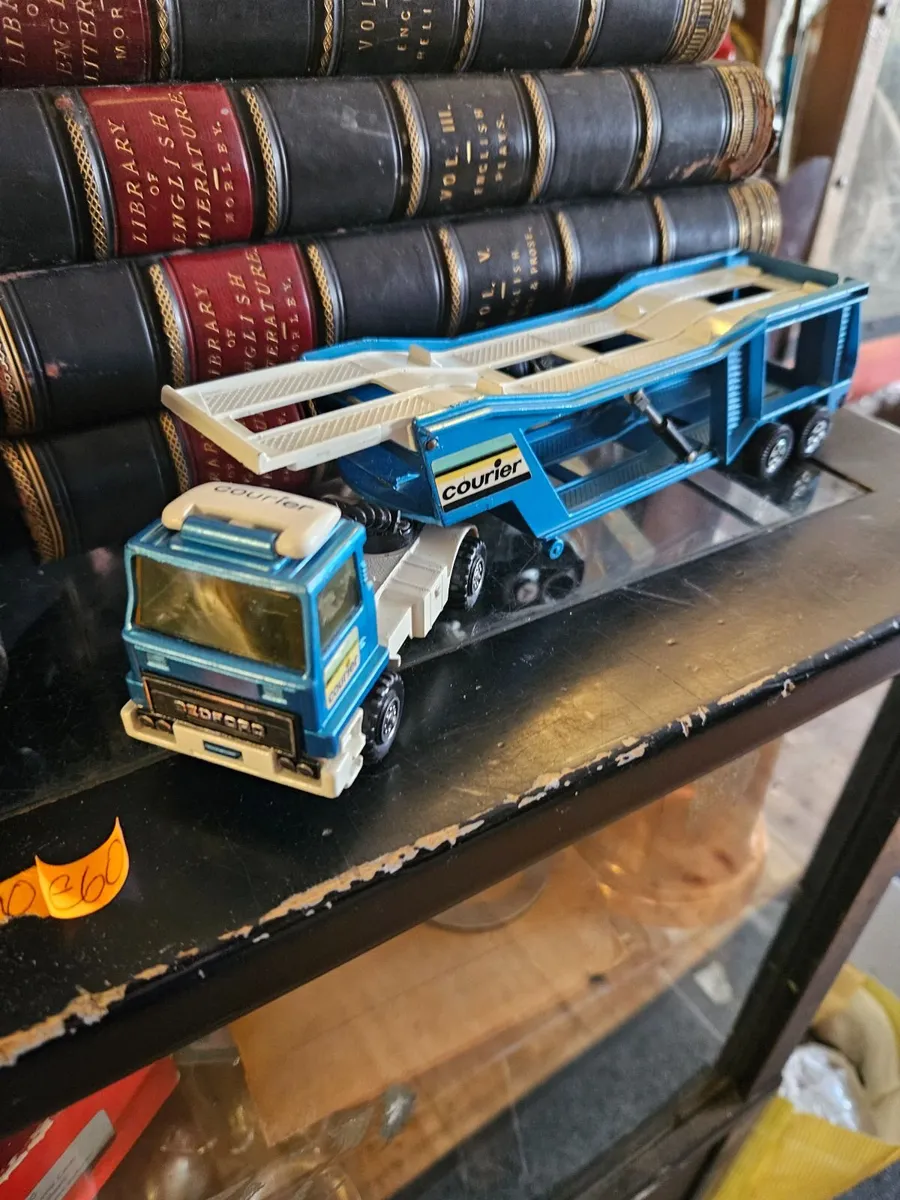 Matchbox Superkings Bedford Car Transporter - Image 1