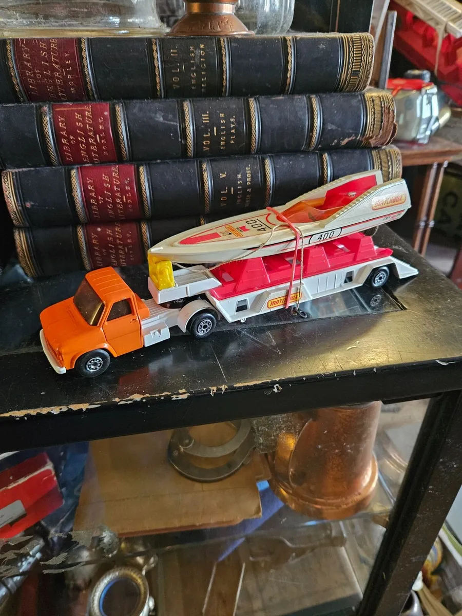 Matchbox Superkings Ford Power Boat Transporter - Image 1