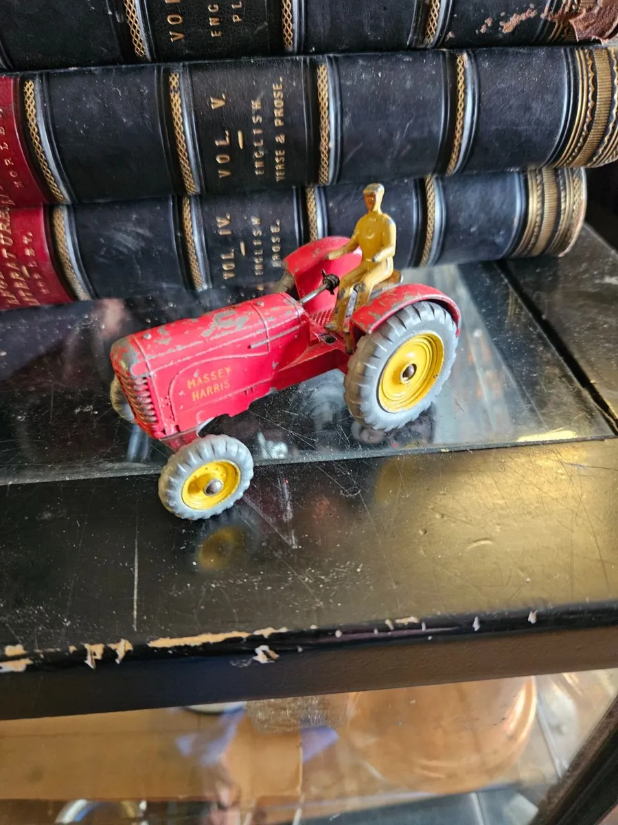 Dinky 1960's Massey Ferguson Tractor - Image 1