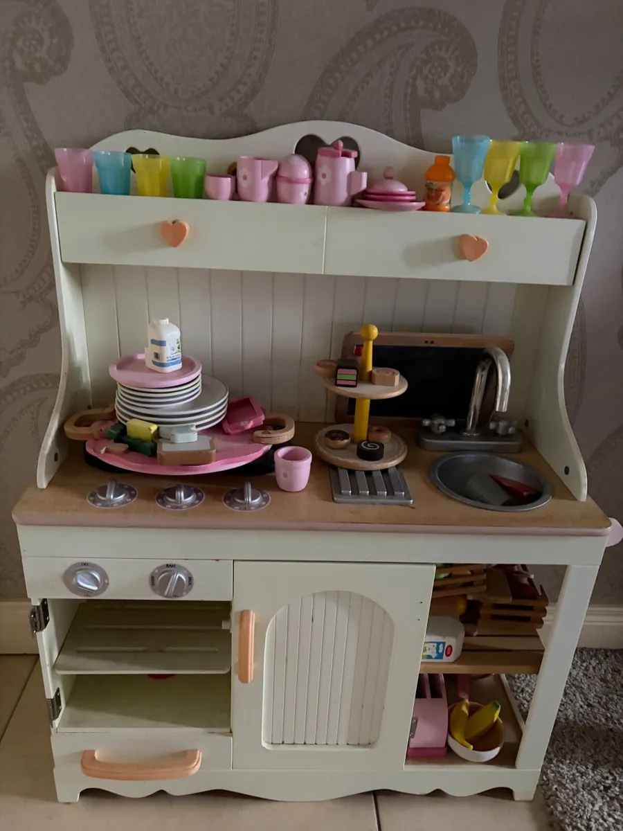 Kidkraft wooden kitchen - Image 1