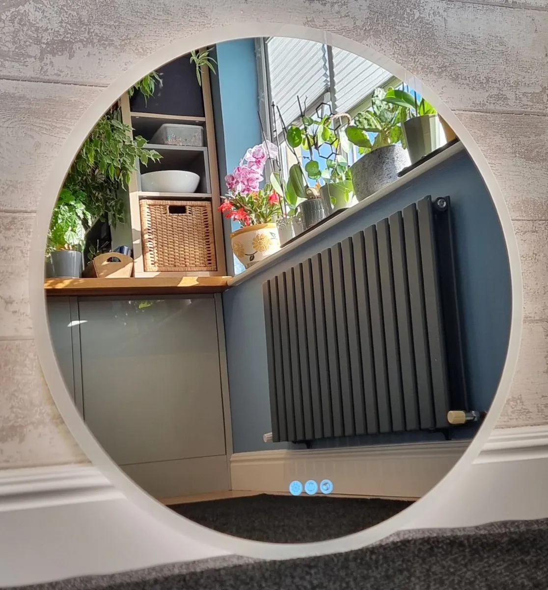 LED Bathroom Mirror 80cm Demister Speakers - Image 4