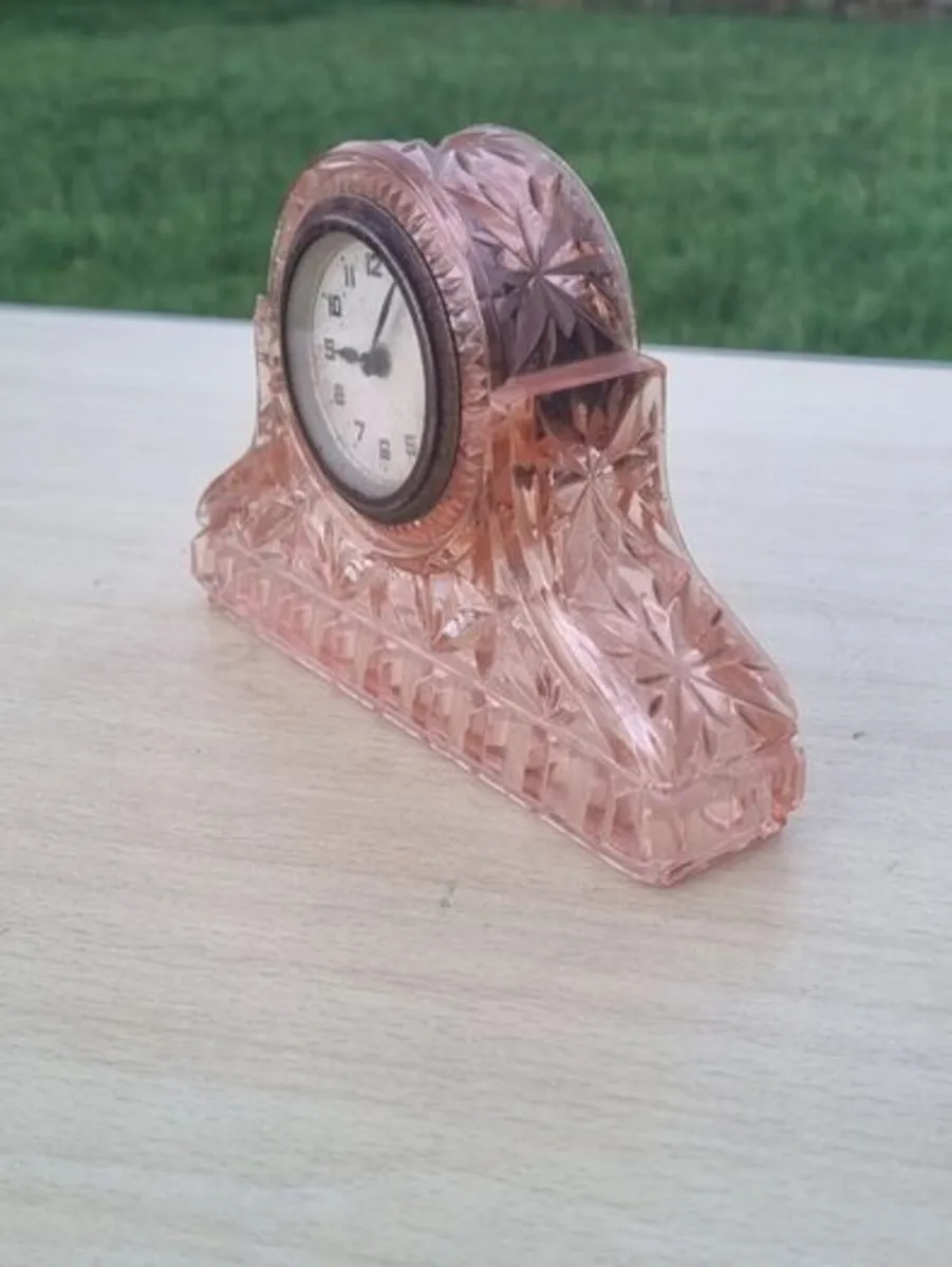 Art Deco Walther Pink Peach Glass Clock - Image 3