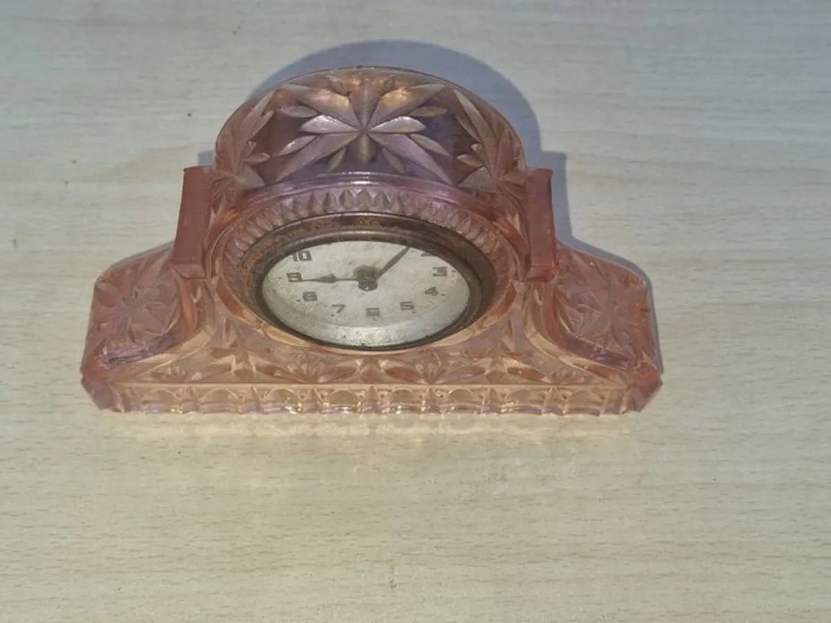 Art Deco Walther Pink Peach Glass Clock - Image 4