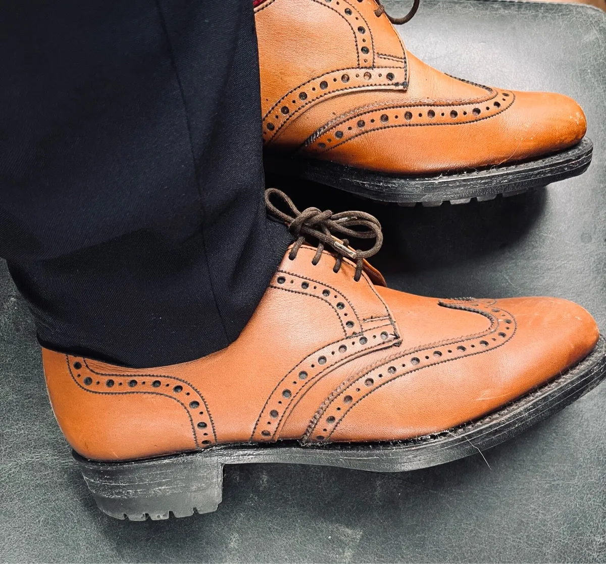 Ladies brogues - Image 2