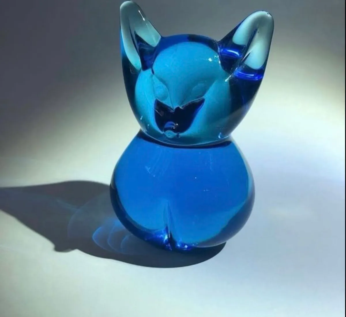 Glass paperweight - Image 2