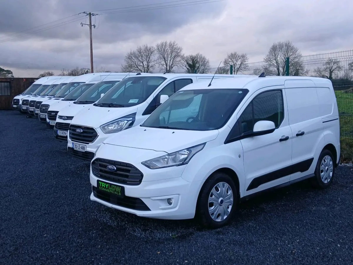 🟩 WANTED TRANSIT'S CUSTOMS & CONNECT 'S - Image 1