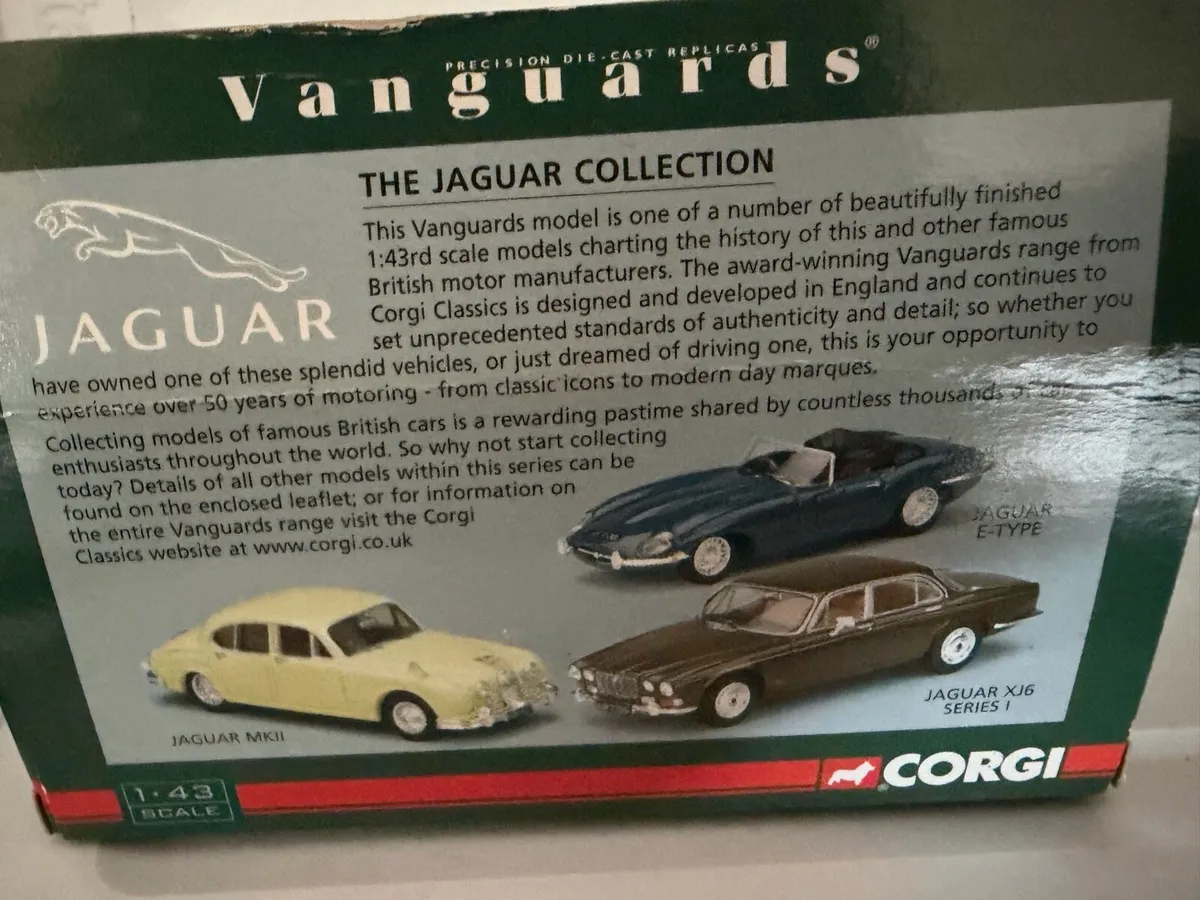 Vanguard’s corgi model car mark 2 jaguar boxed - Image 2