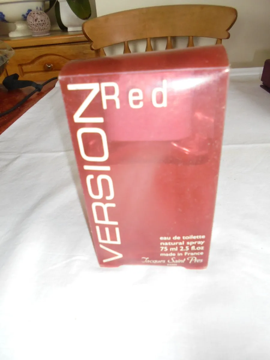 "Version Red" Eau De Toilette Natural Spray - Image 1