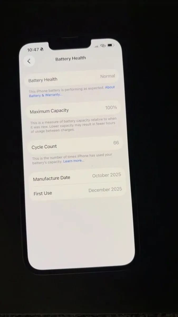 Apple iPhone 16e - Image 3