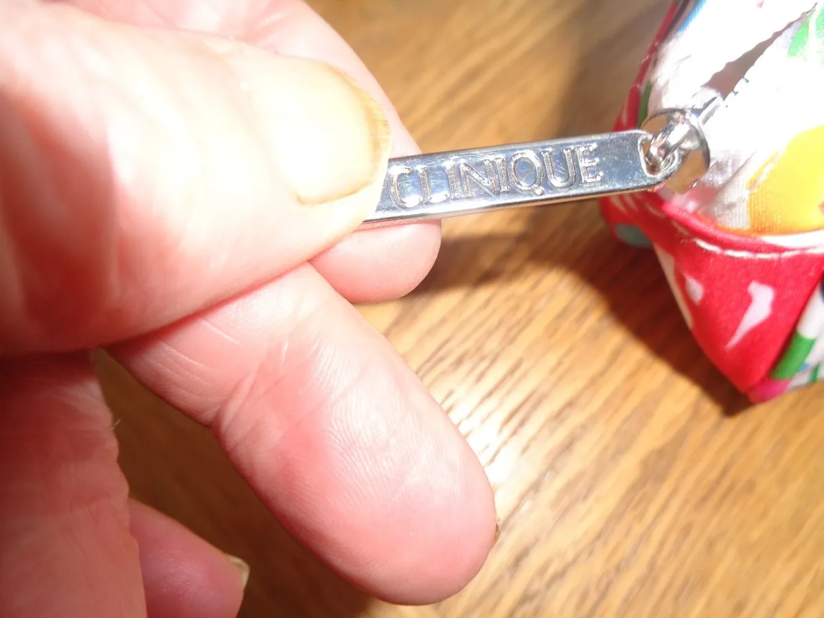 Clinique Cosmetic Bag for Sale - Image 2