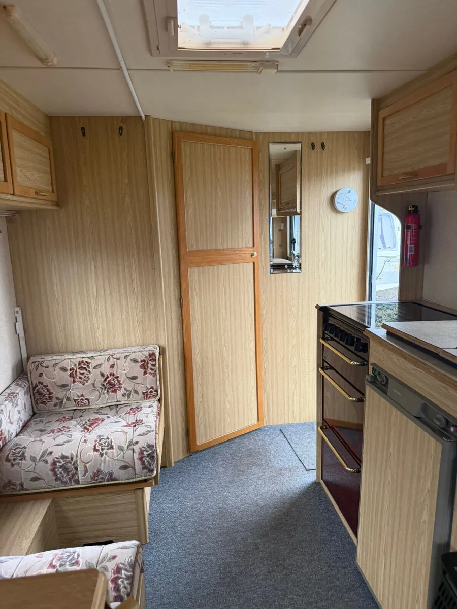 ✨BARGAIN ELDDIS 4 BERTH✨ - Image 4
