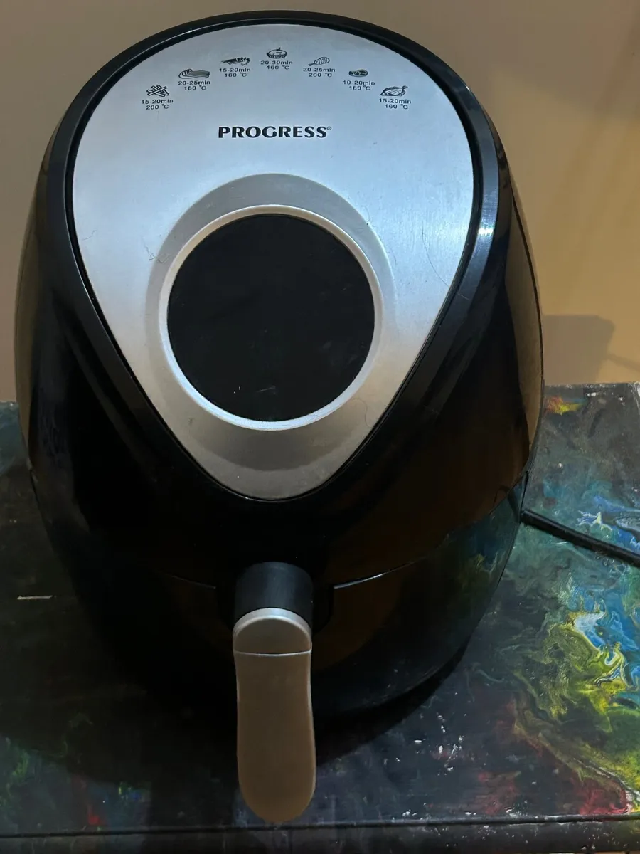 Air fryer - Image 1