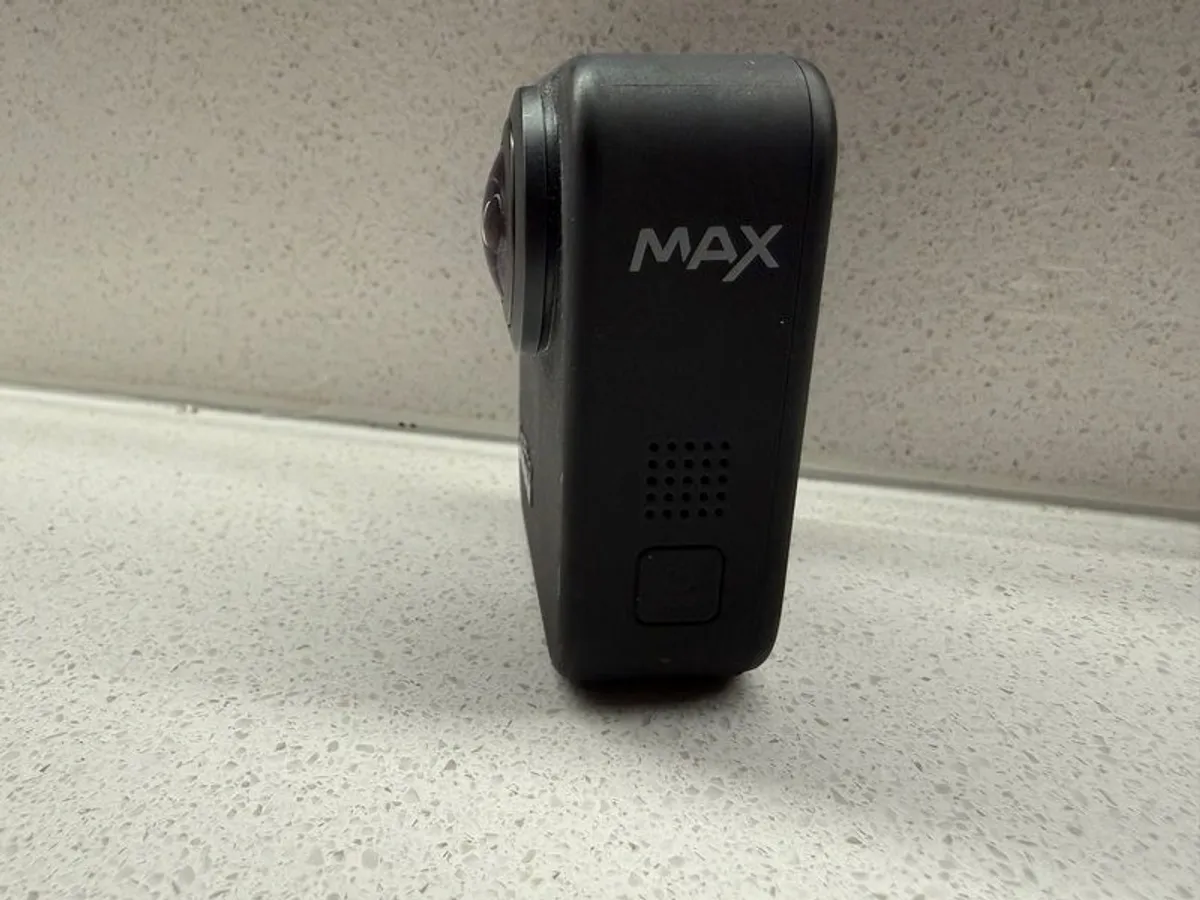 Go pro Max 360 - Image 4