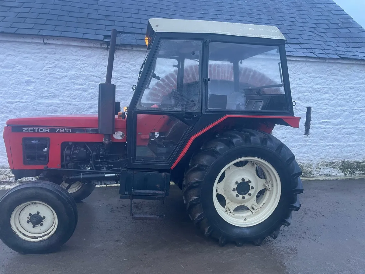 Zetor 7211 - Image 1
