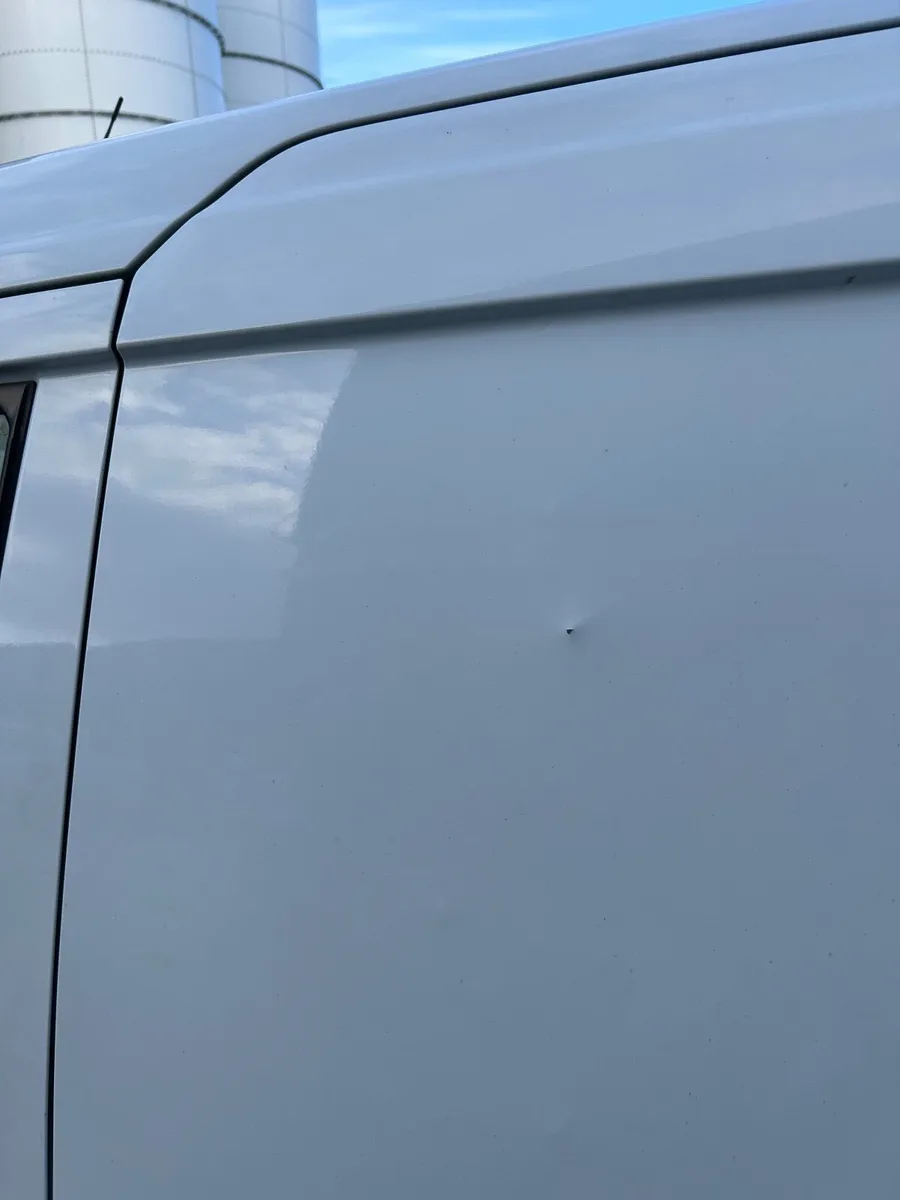 Ford Transit Connect 2017 - Image 2