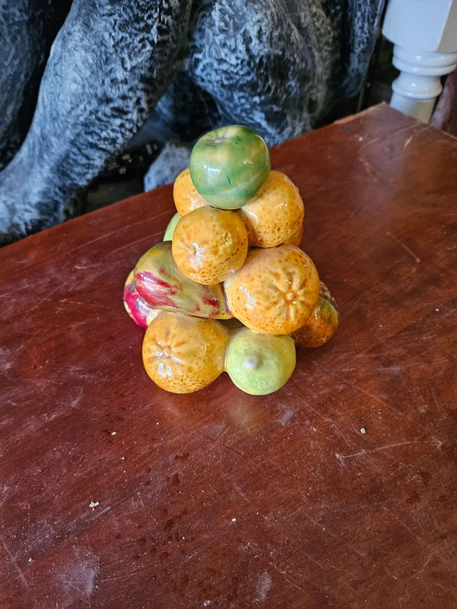 Vintage Retro Ceramic Apple Fruit Decoration - Image 1