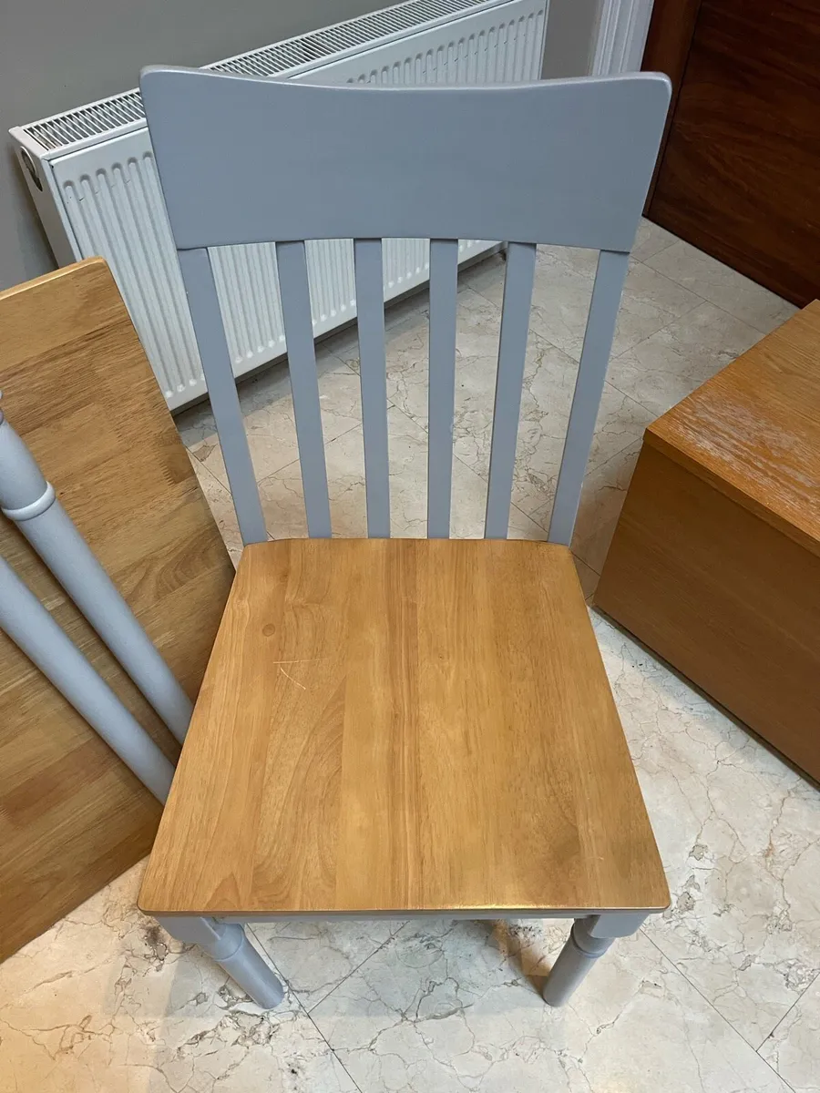 Stunning Grey 4Ft Kitchen Table & 4 x Chairs Set - Image 3