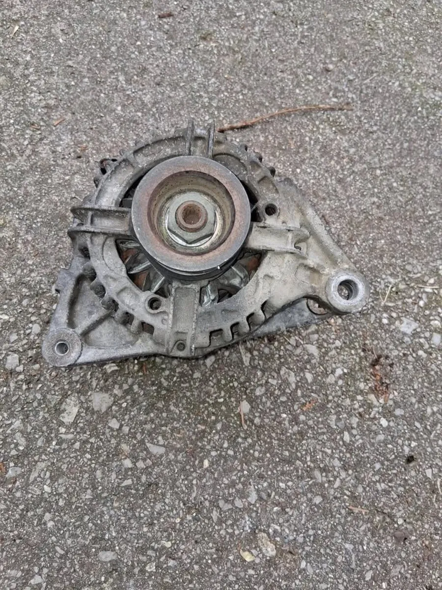 Toyota Alternator BOSCH – 12V 90A – Genuine Part - Image 4