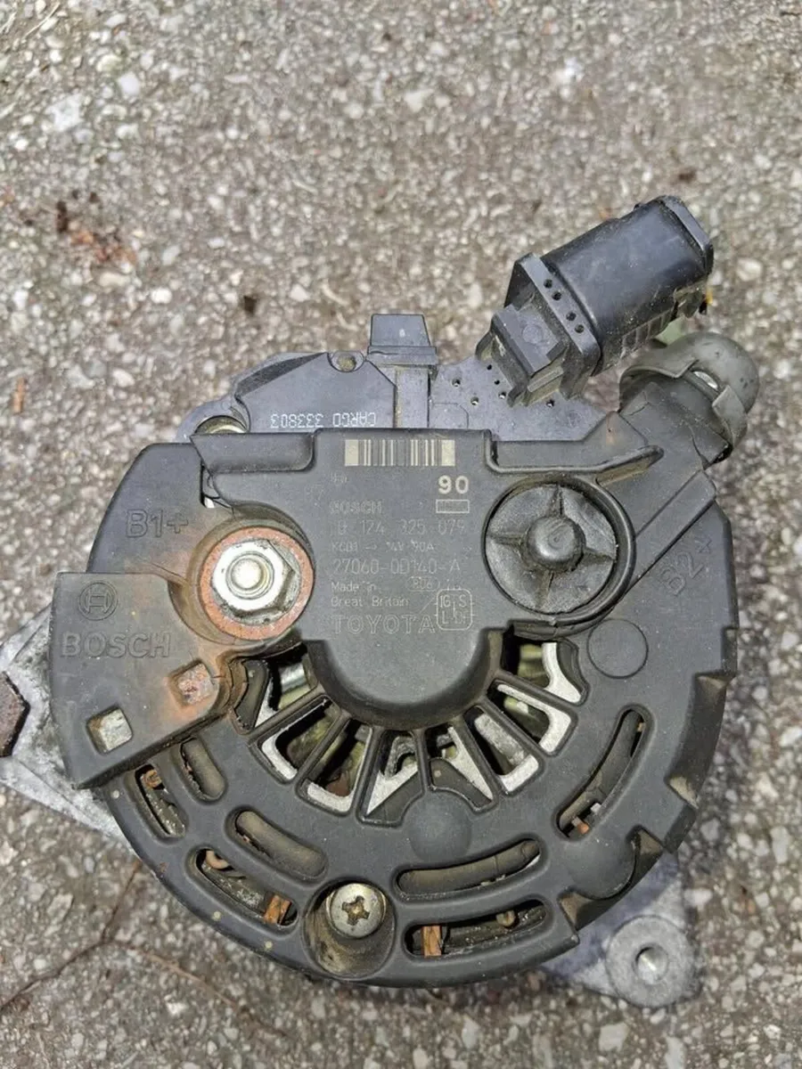 Toyota Alternator BOSCH – 12V 90A – Genuine Part - Image 1