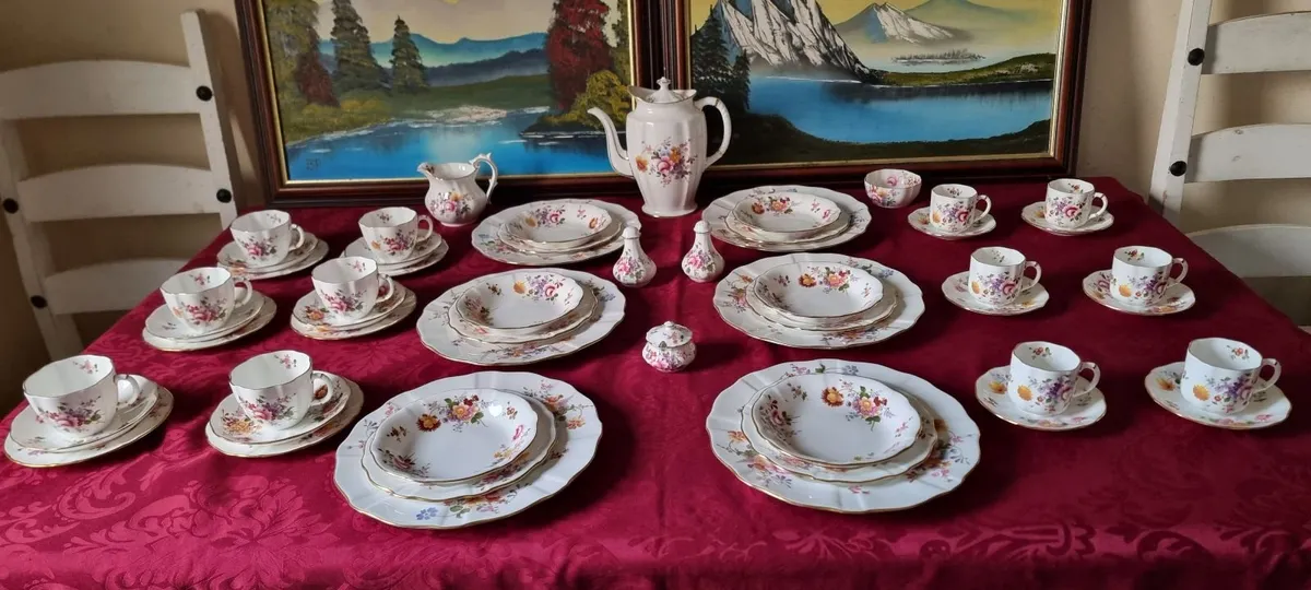 54Pc.Royal Crown Derby Posies Dinner/Tea/CoffeeSet - Image 1