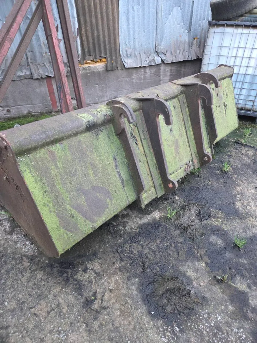 Scott Bucket - Image 1