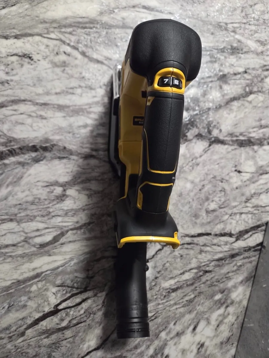 DeWalt Jigsaw 18V Brushless - Brand New - Image 2