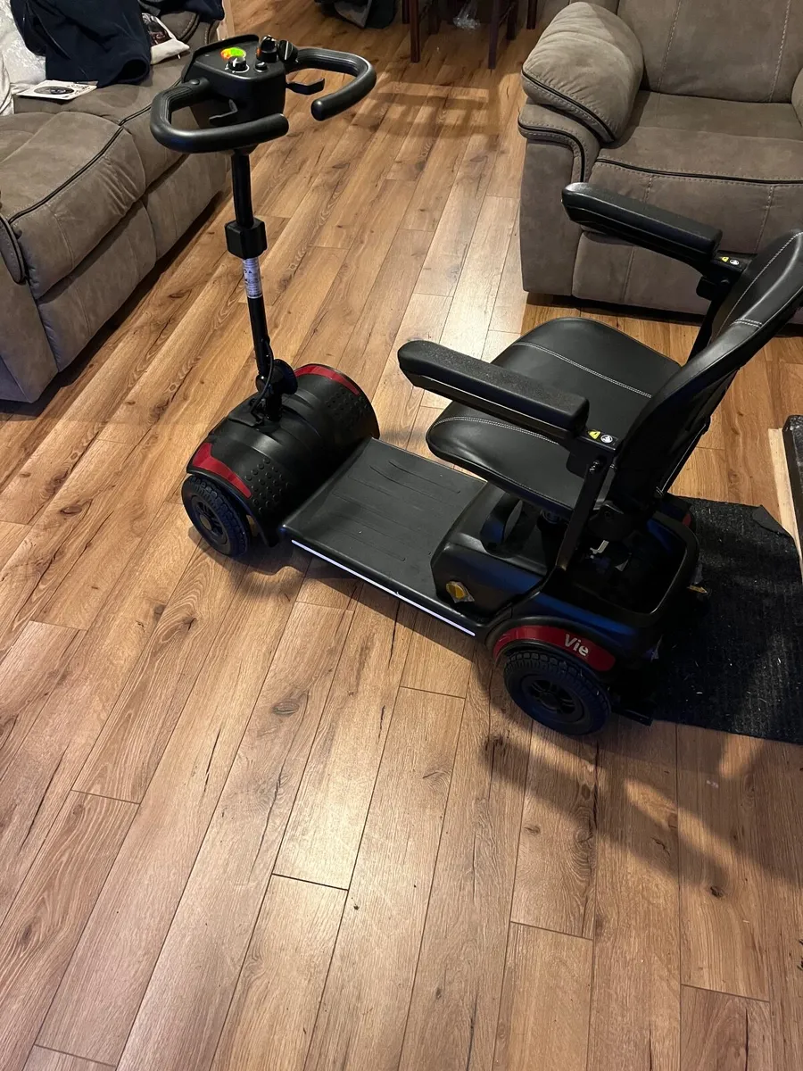 Mobility scooter - Image 2