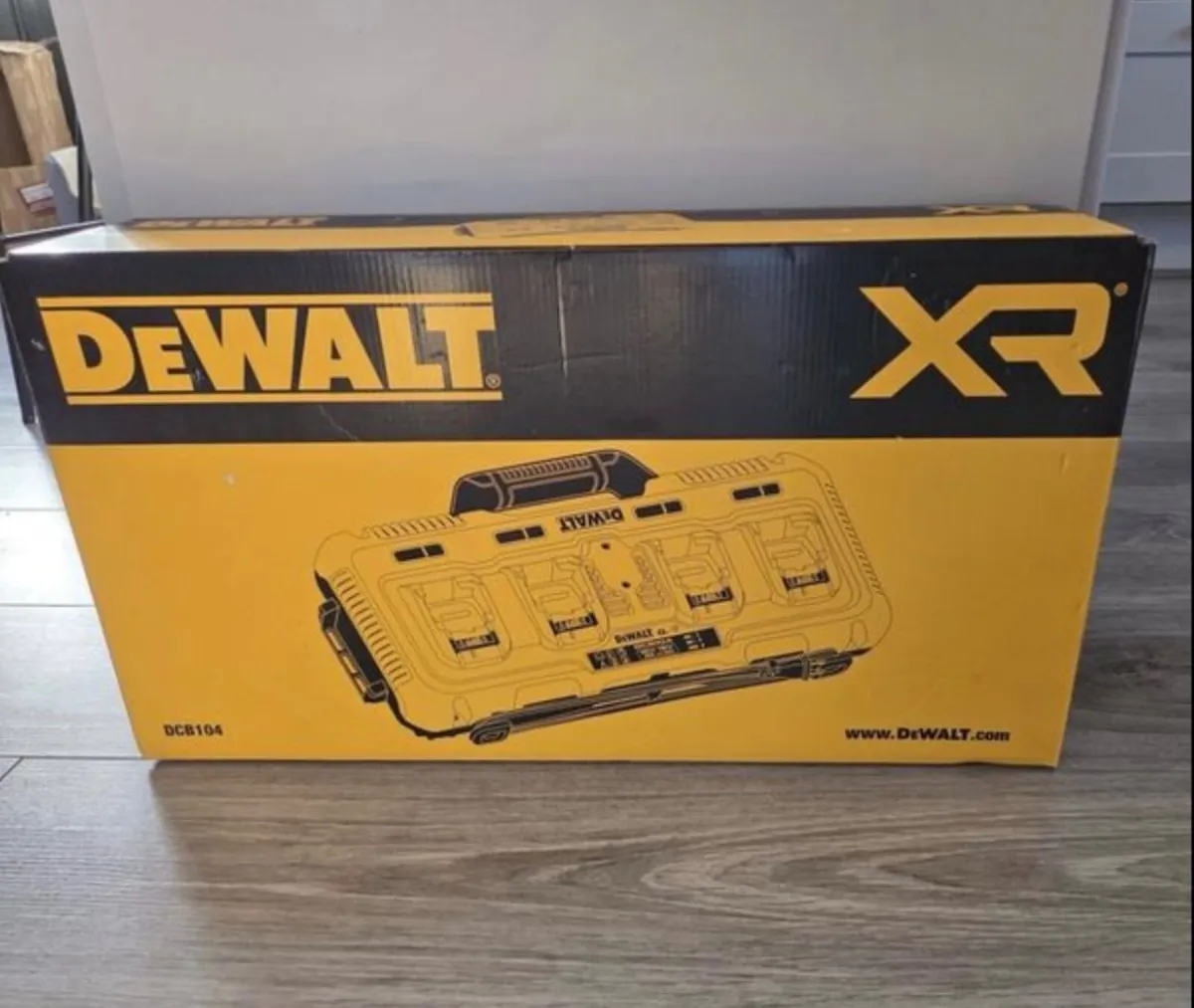 DeWalt Fast Charger - DCB104 XR4 Port Fast Charger - Image 1
