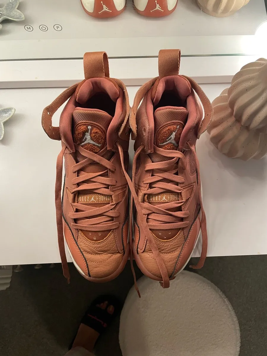 Jordan Two Trey trainers in sky orange - Image 2