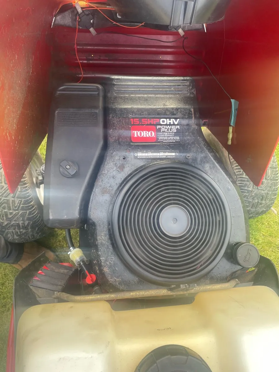 Massey Ferguson Garden Tractor - Image 3