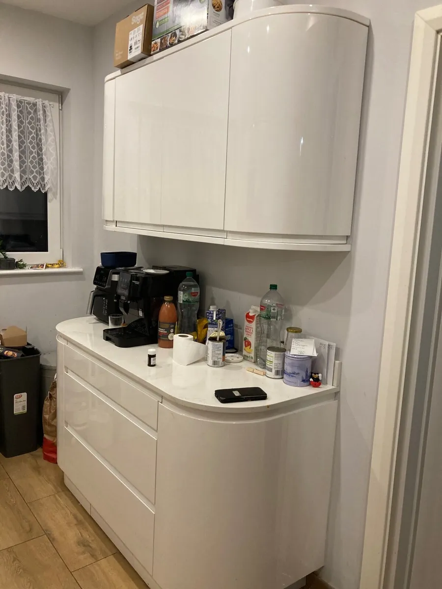 Kitchen furniture - Image 2