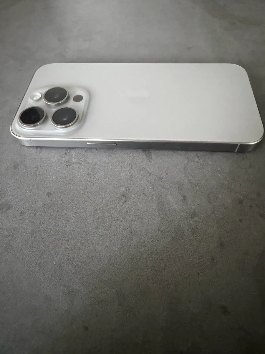 iPhone 15pro - Image 3