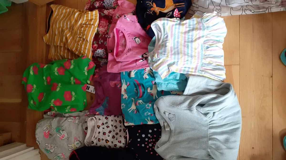 Childrens clothes - Image 3