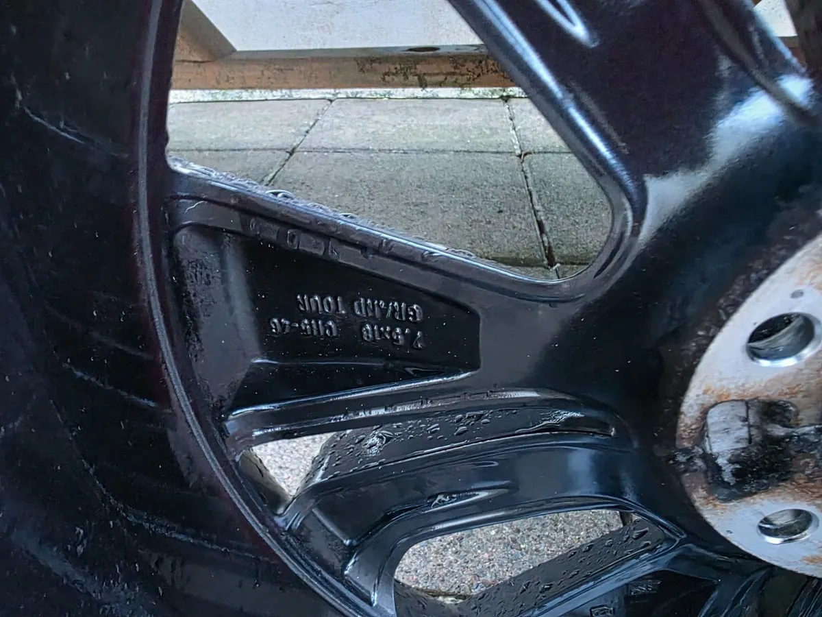 Renault Megane IV Gt-Line 18'' Alloy Wheel - Image 2