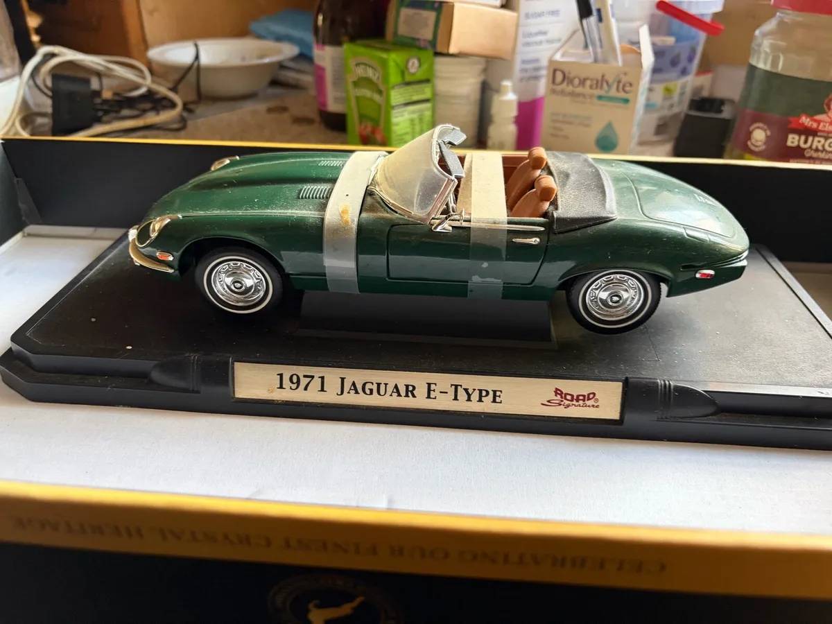 Model ornament e type jaguar - Image 3