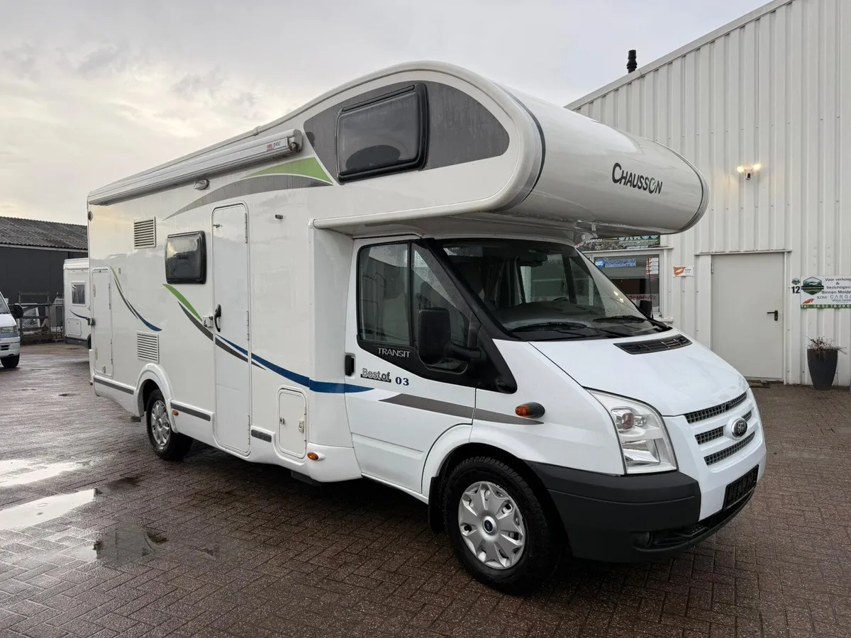 2014 Chausson Flash 03 6 berth 6 seatbelts - Image 2