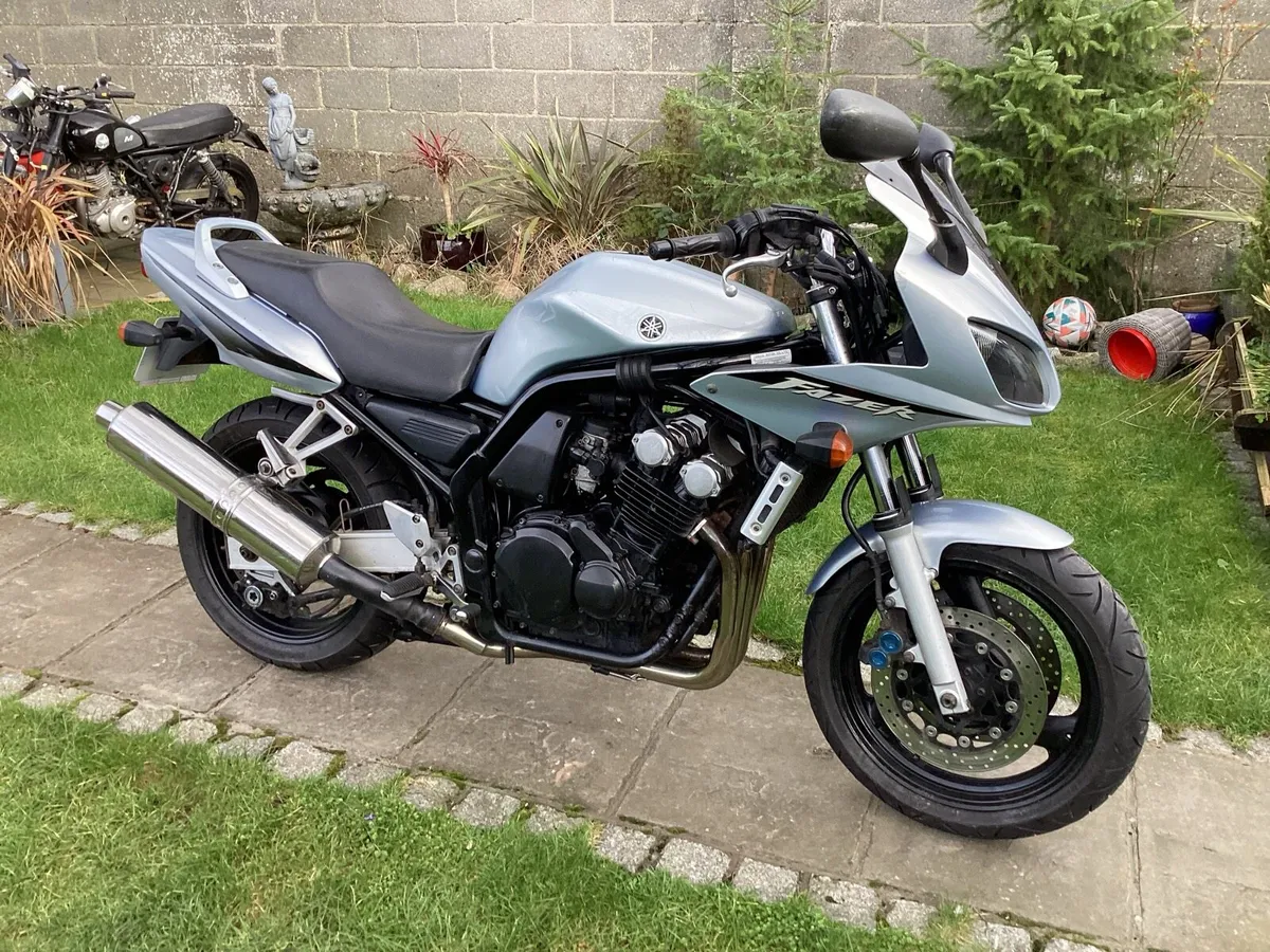 2003 Yamaha fazer 600 foxeye - Image 1
