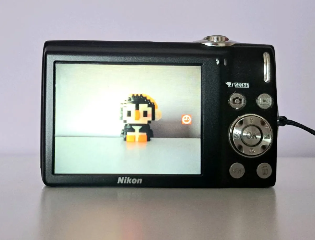 Nikon Coolpix Digital Camera - Image 3