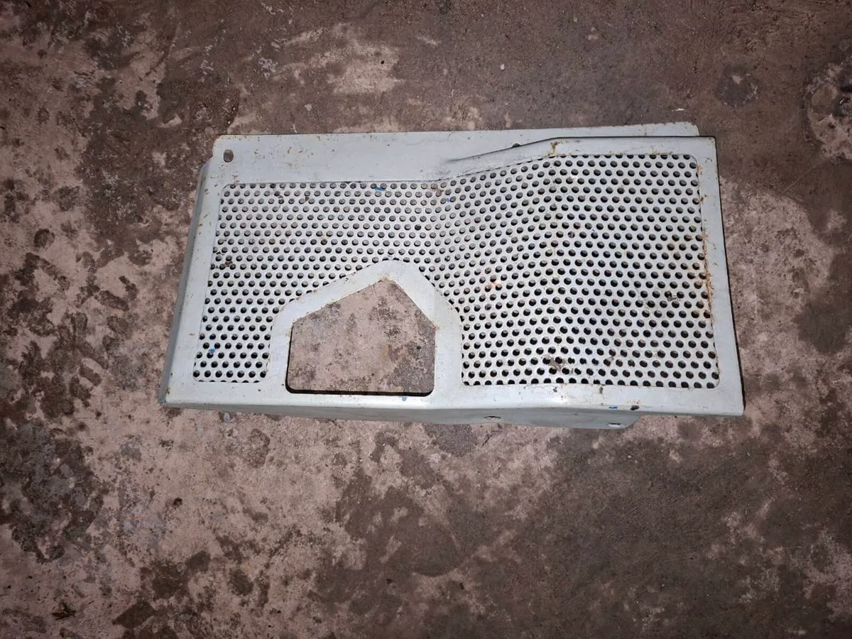 David brown pick up hook, ford 10 series side pane - Image 3