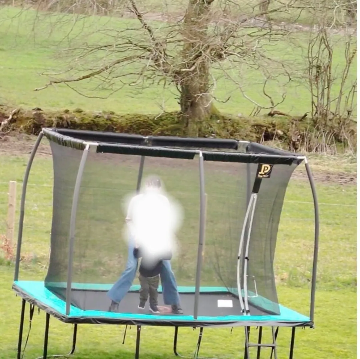 Trampoline