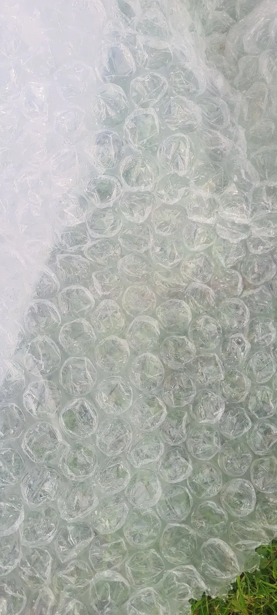 Bubble Wrap 100 meters x 1 meter wide good quality - Image 2