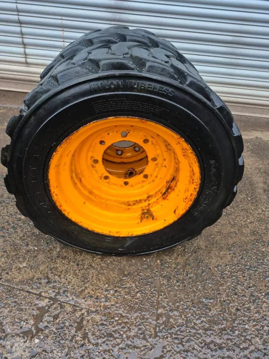 8 stud skid steer wheels .. + Rubber Tracks - Image 2