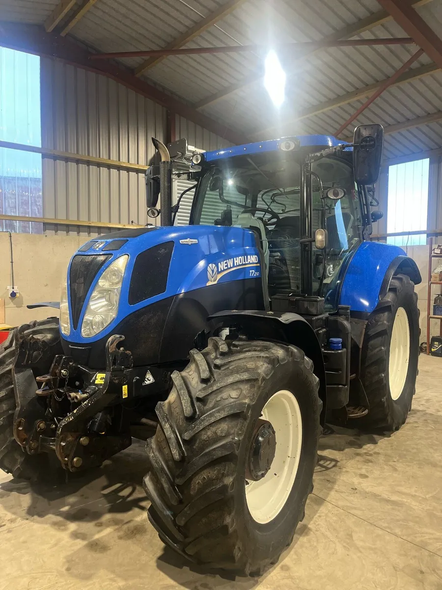 New Holland T7 210 auto command - Image 2