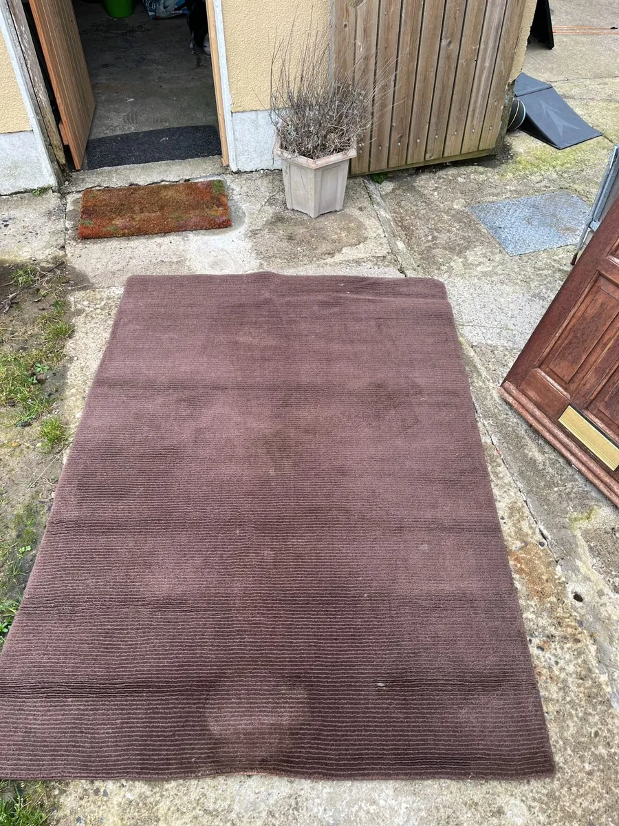 Free rug