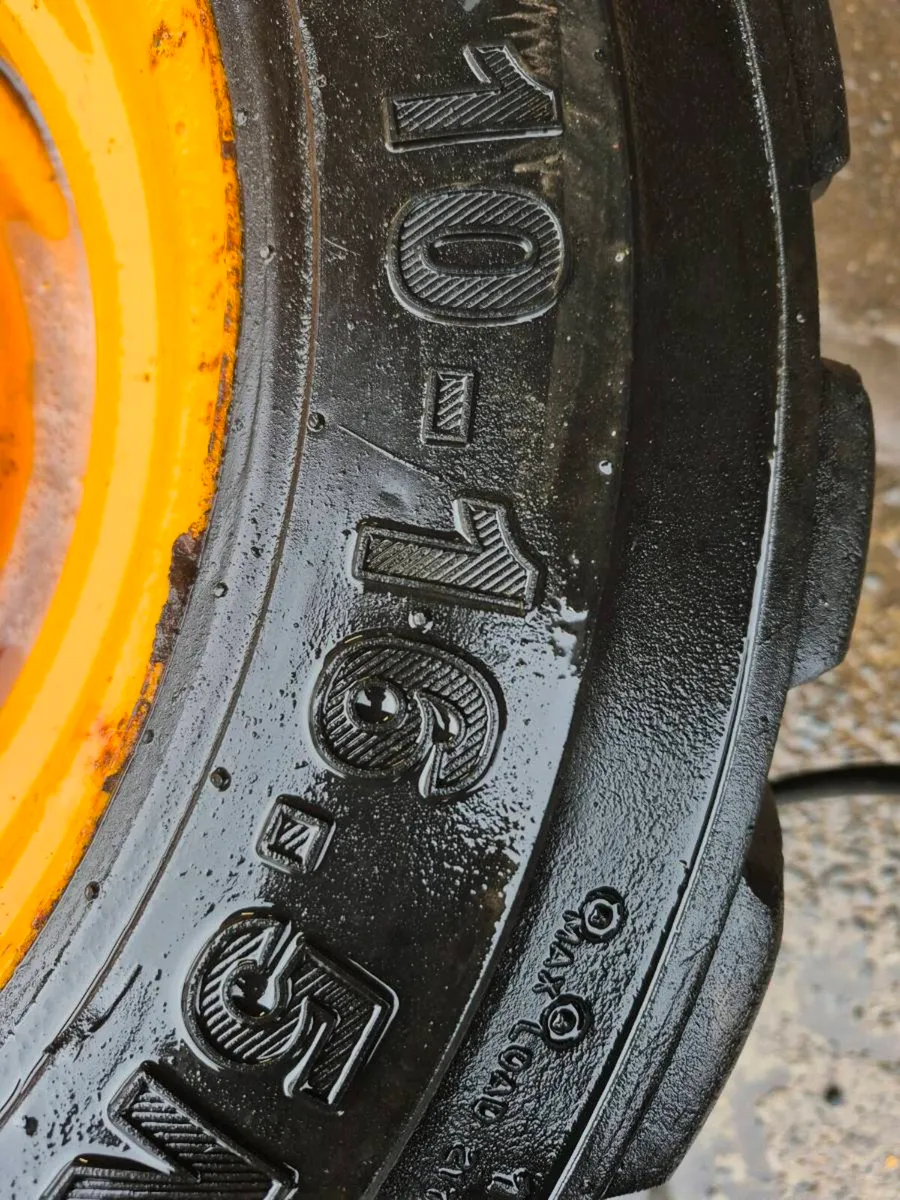 8 stud skid steer wheels .. + Rubber Tracks - Image 3