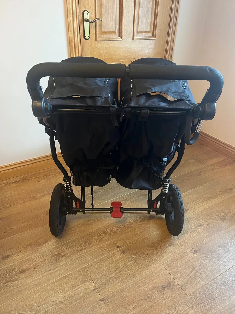 Outnabout black double pram - Image 4