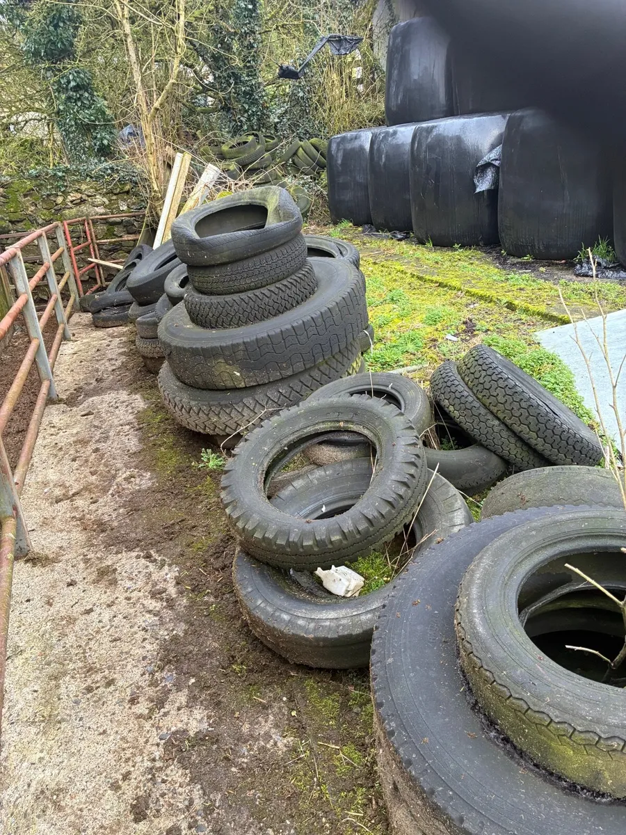 Silage tyres clean and free - Image 3