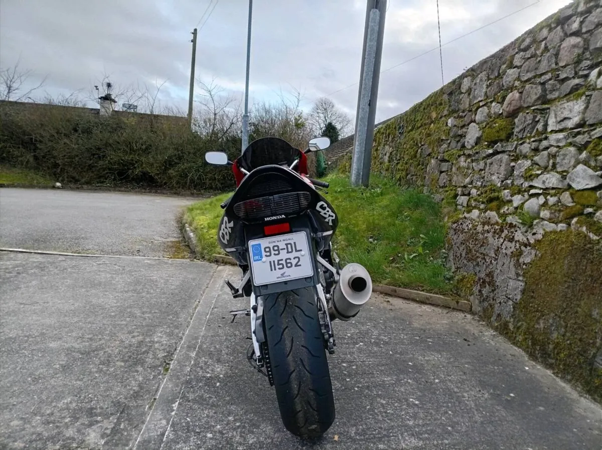 Honda CBR 900 fireblade - Image 3