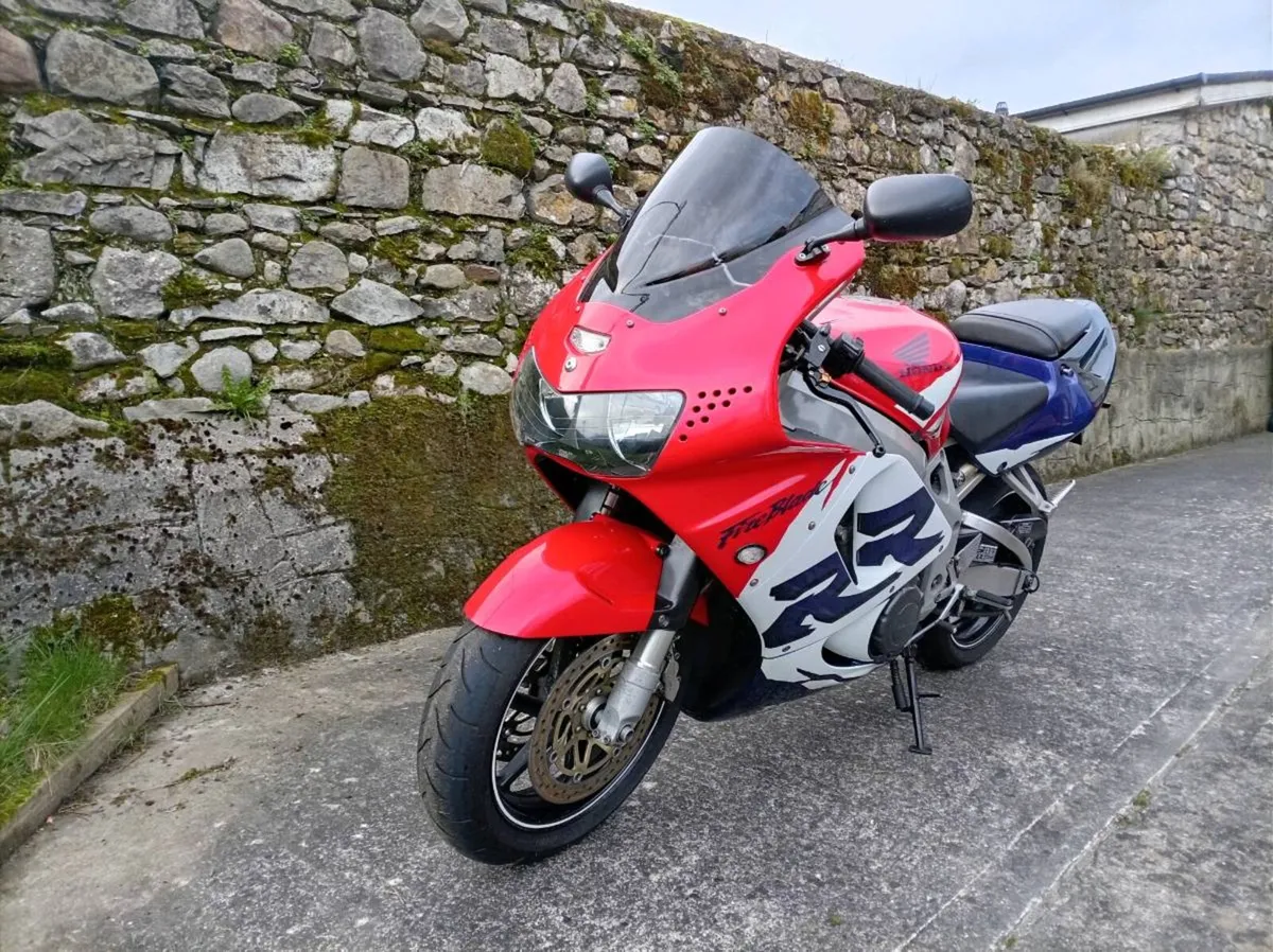 Honda CBR 900 fireblade - Image 4